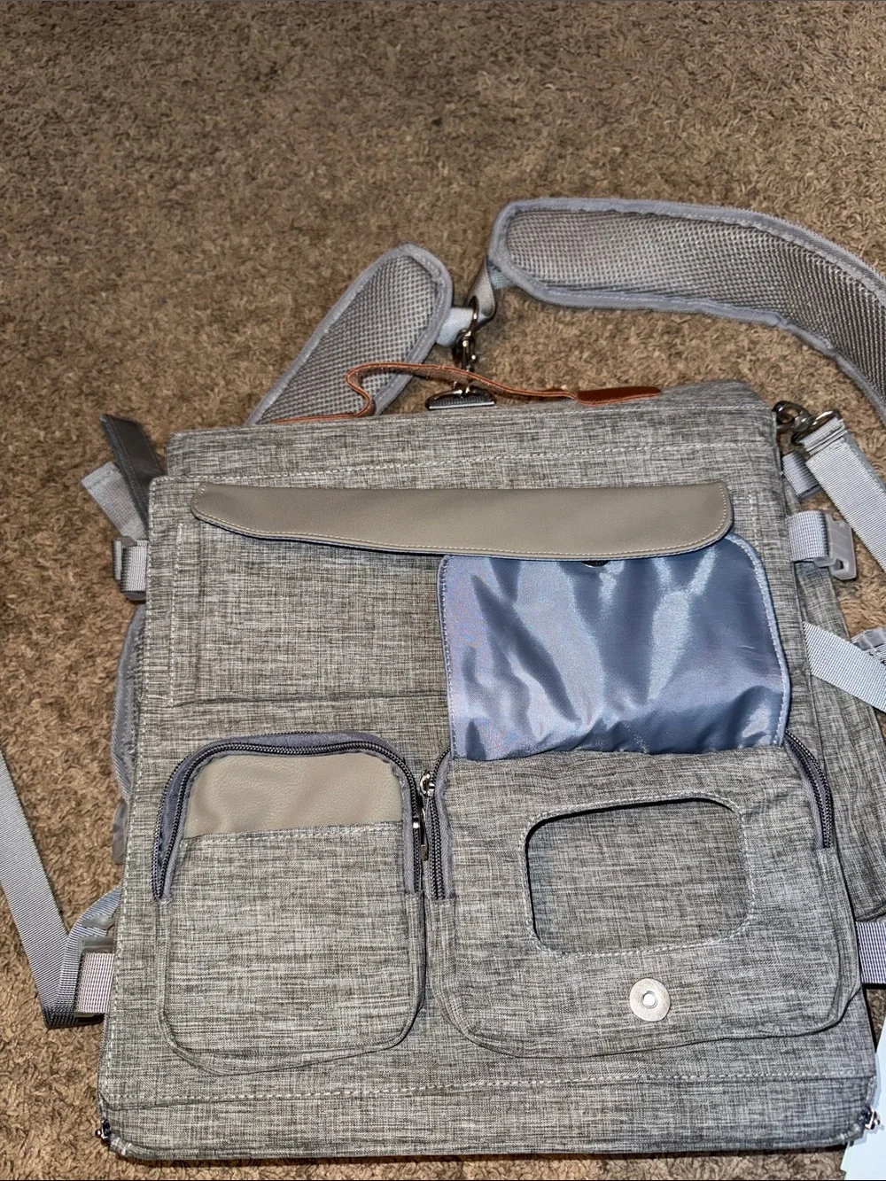 QAQADU Baby Care Portable Changing Pad / Diaper Clutch – Gray